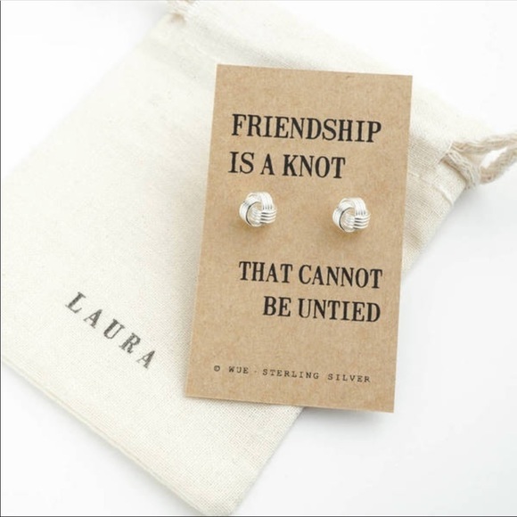 Jewelry - 🦋 - Friendship is a knot stud earrings